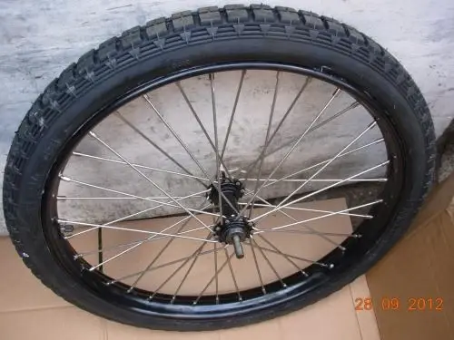 French Vintage Front Wheel (Beaded Tyre)